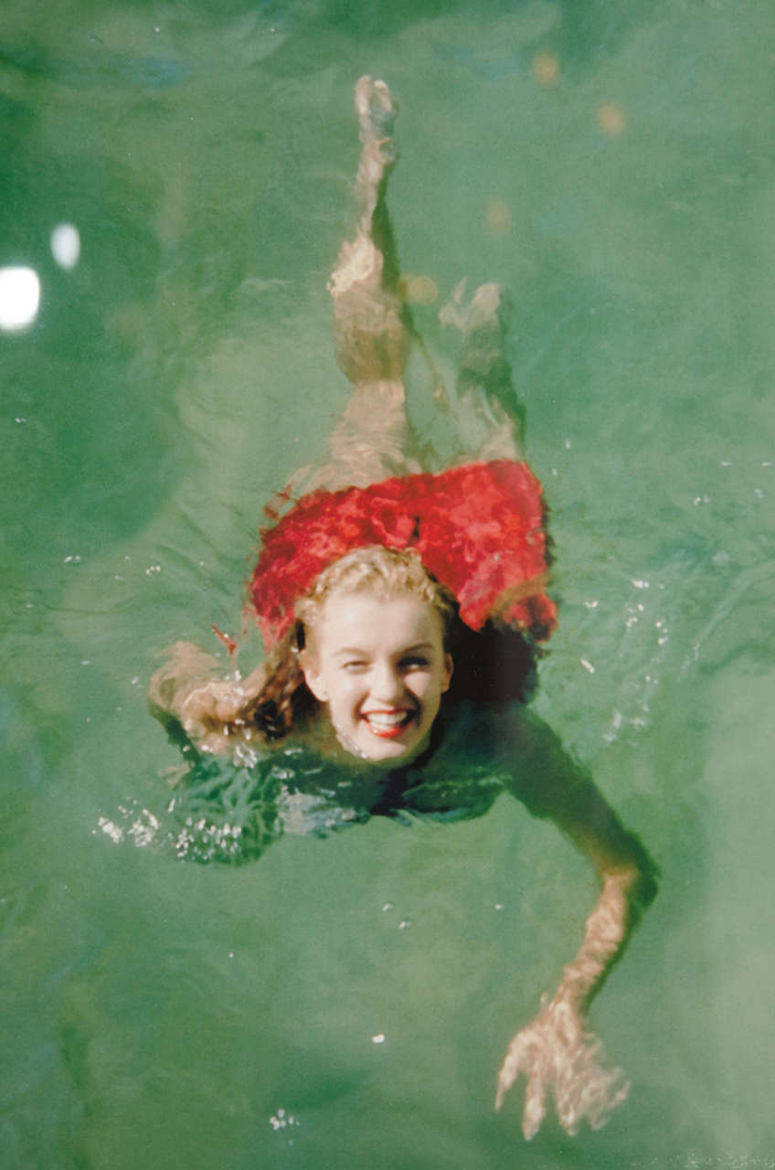 American Marilyn Swimming Print
