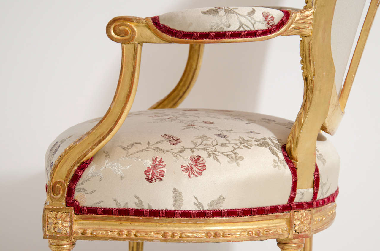 Pair of Antique French Louis XVI Carved Giltwood Armchairs 3