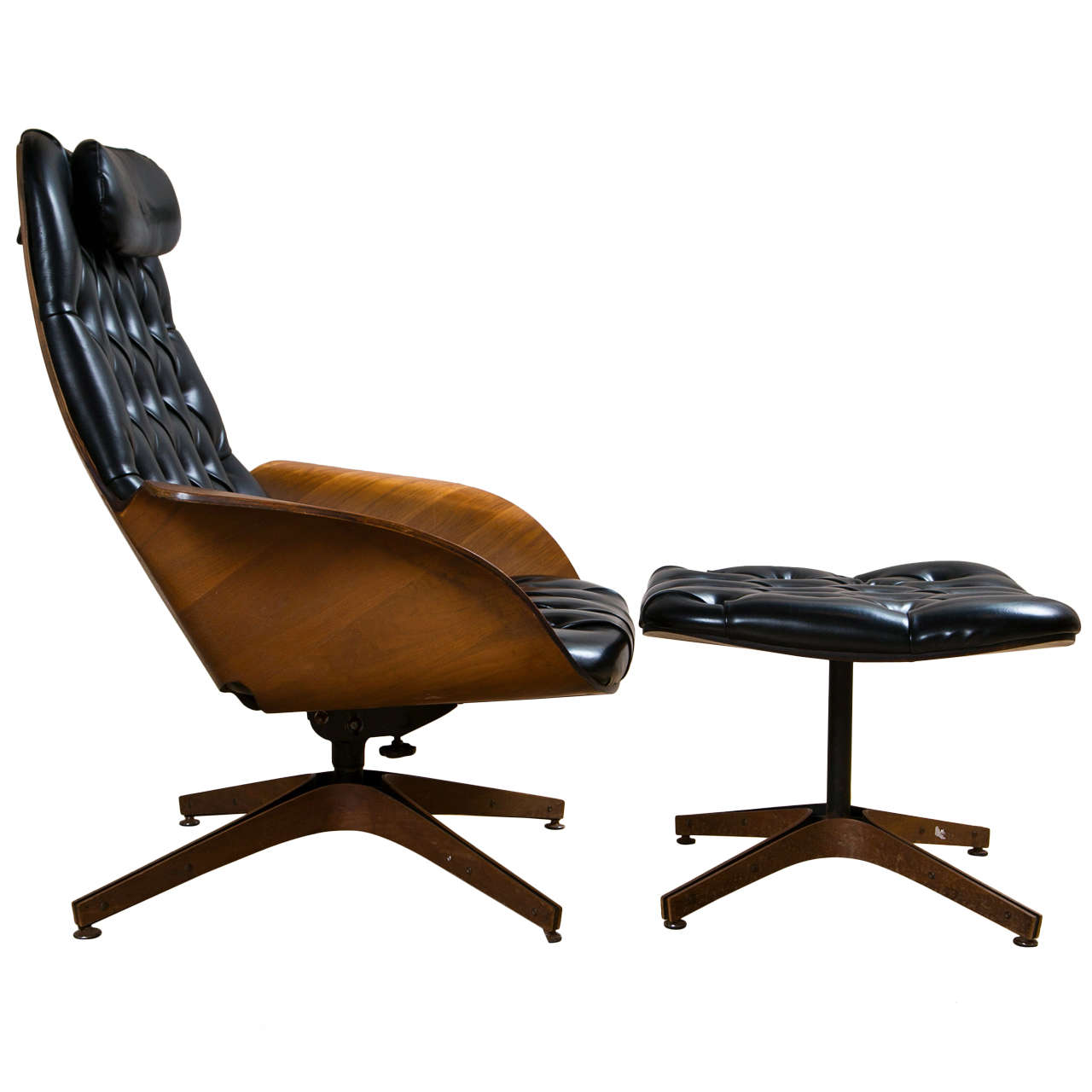 Mulhauser Lounge Chair And Ottoman foy Plycraft For Sale at 1stDibs