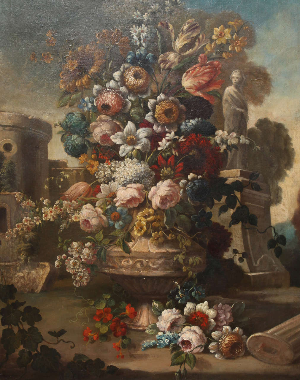 Pair of Still Life Paintings of Flowers, French, 18th Century, Original Frames In Good Condition In New York, NY