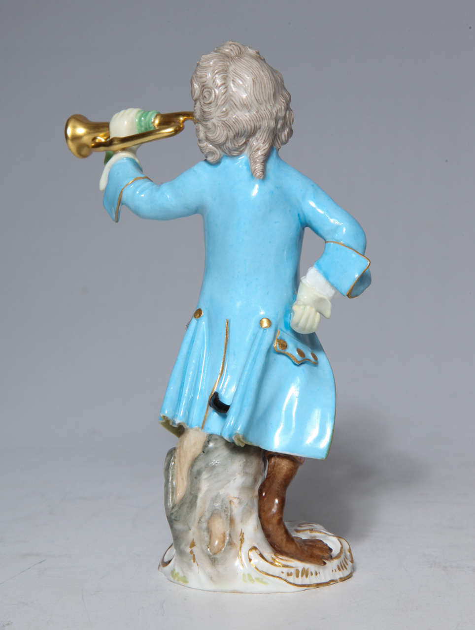 19th Century Early Meissen Porcelain, Singerie Style Monkey Musician Figurine For Sale