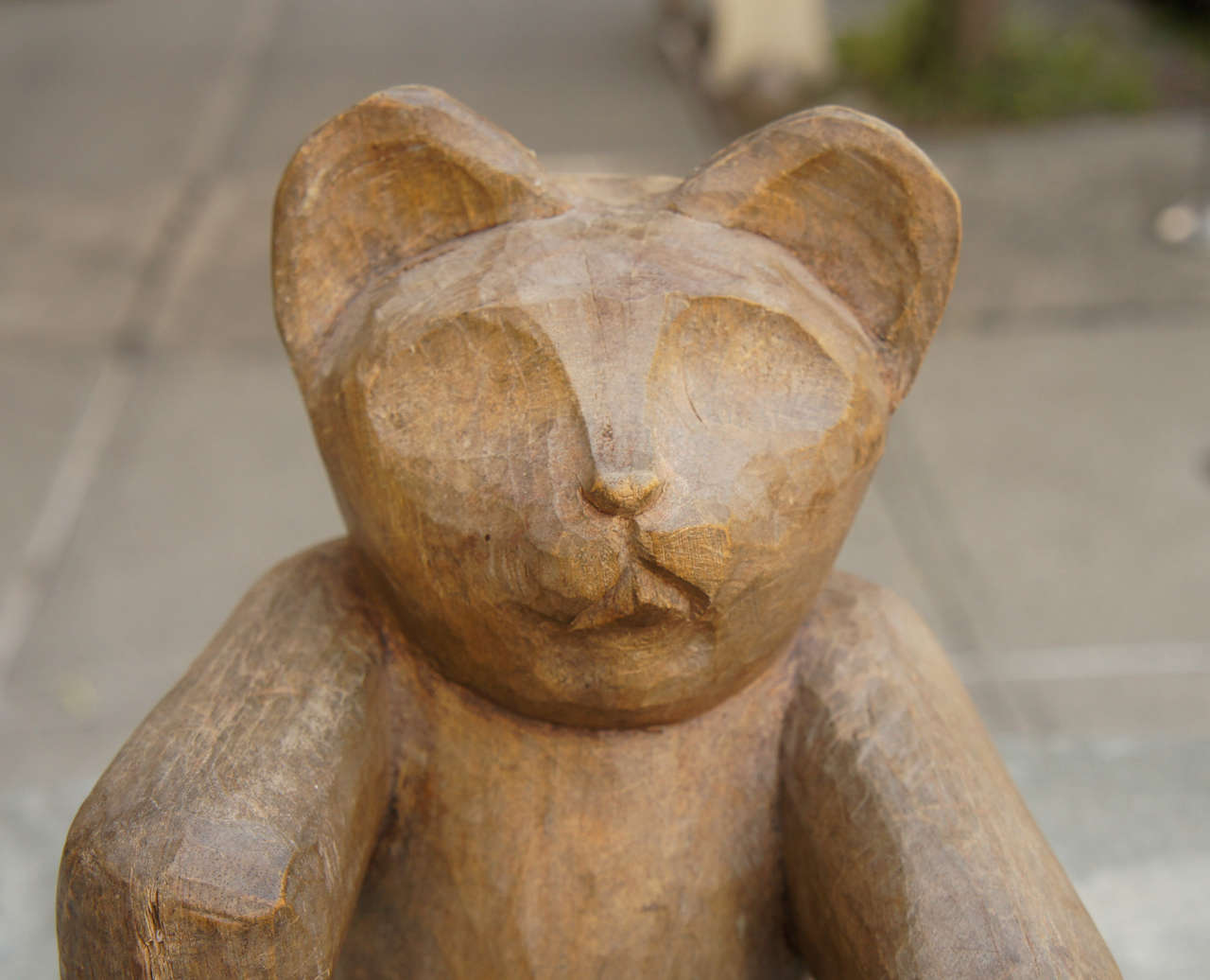Primitive Sitting Carved Wood Cat 1
