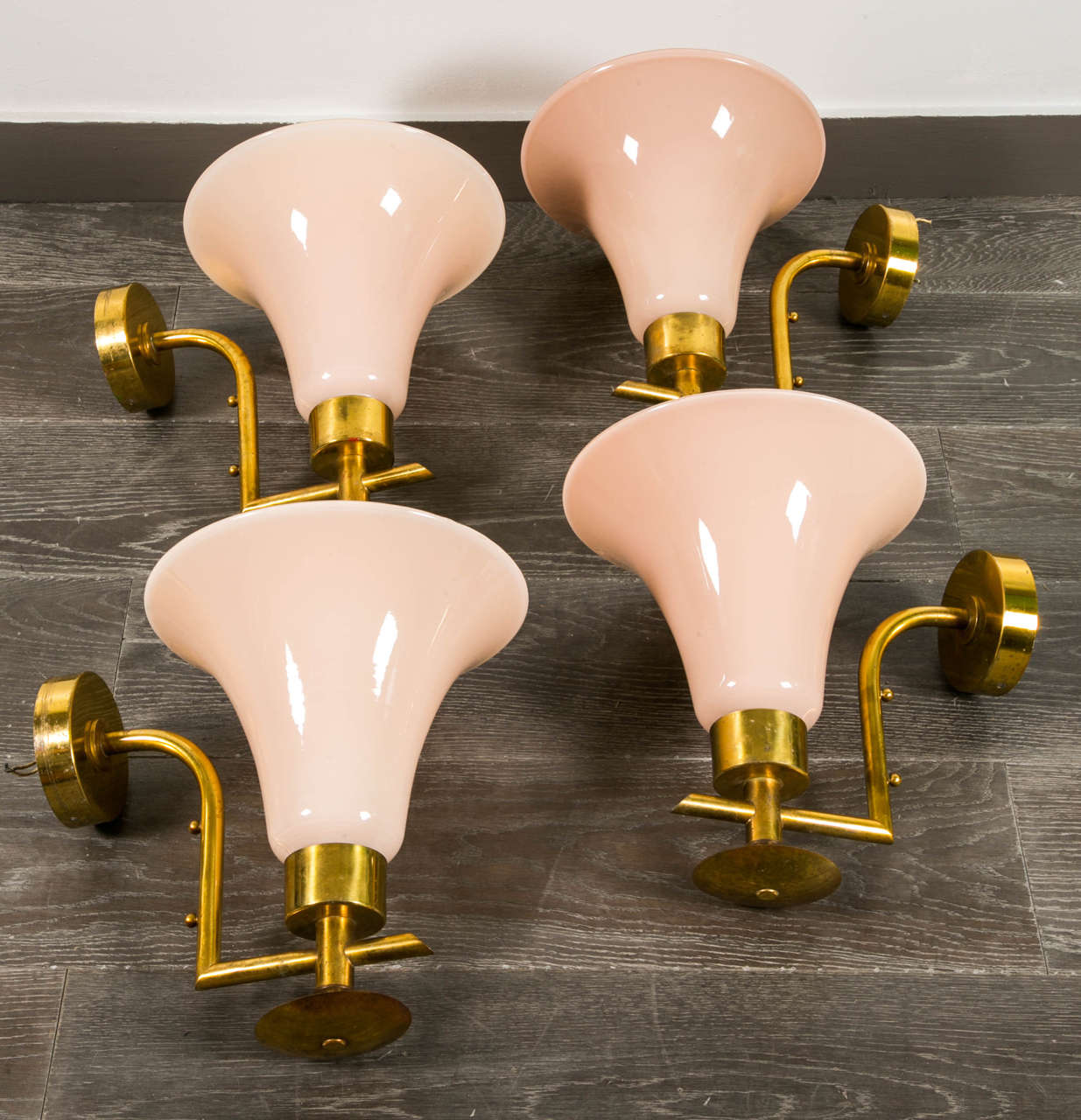 Set of Four Sconces In Good Condition For Sale In Paris, FR