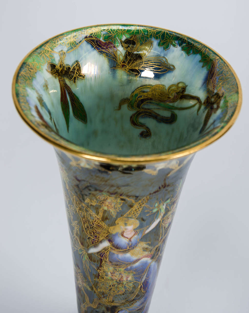 Wedgwood Fairyland Lustre Vases In Excellent Condition In Brighton, Sussex