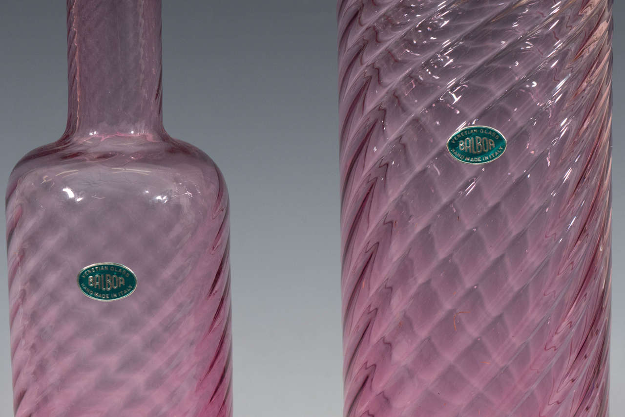 Pair of Mid-Century Murano Glass Decanters in Pink and Gold by Fratelli Toso 3