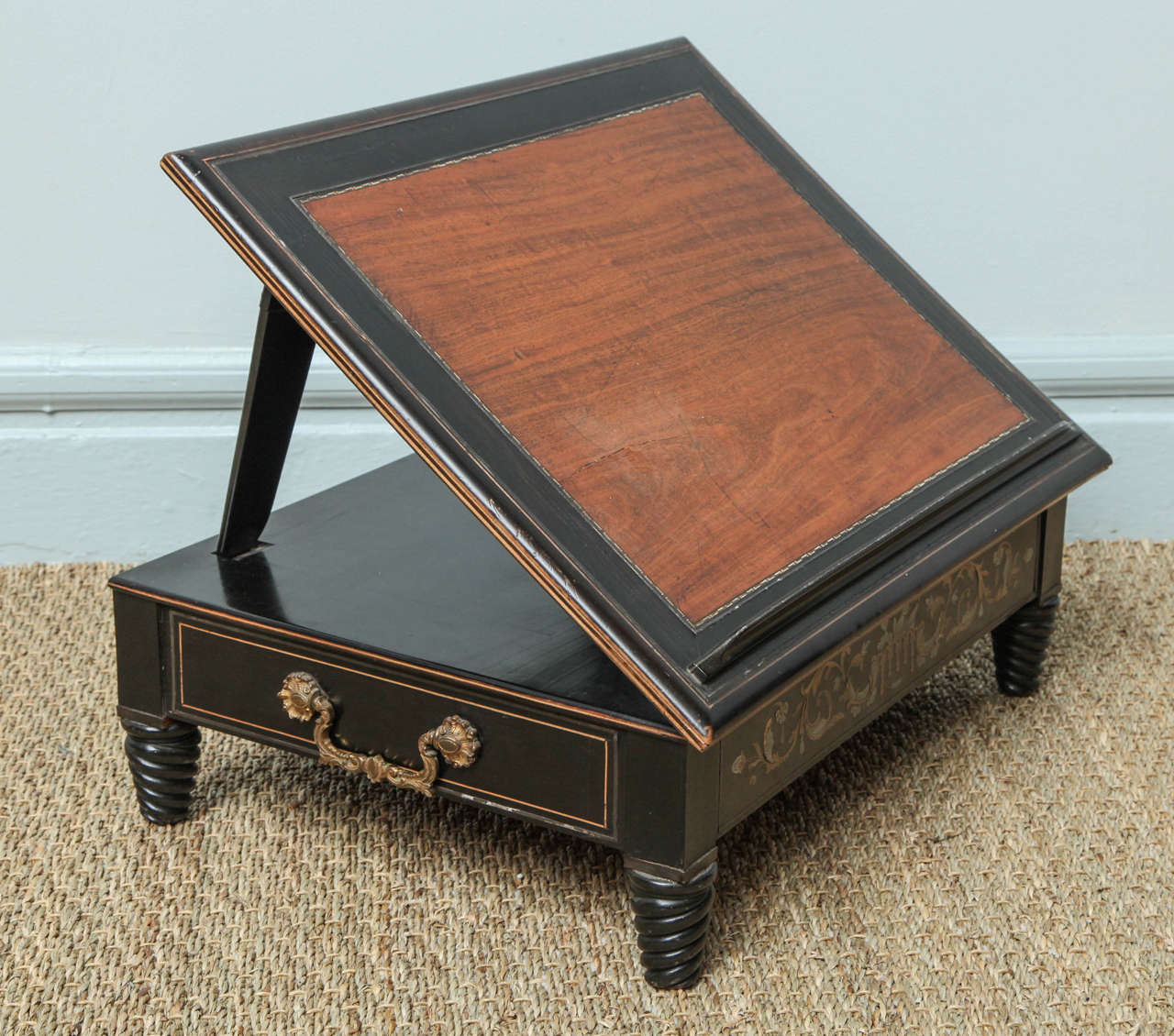 Boulle Decorated Satinwood and Ebony Bookstand In Excellent Condition In Greenwich, CT