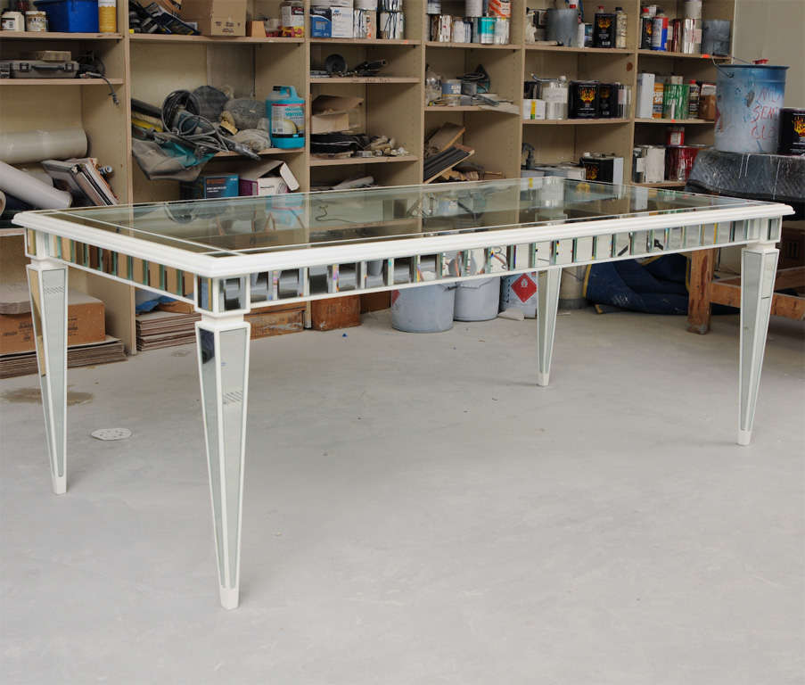 Superb Custom Dining Mirror Table In Excellent Condition For Sale In West Palm Beach, FL