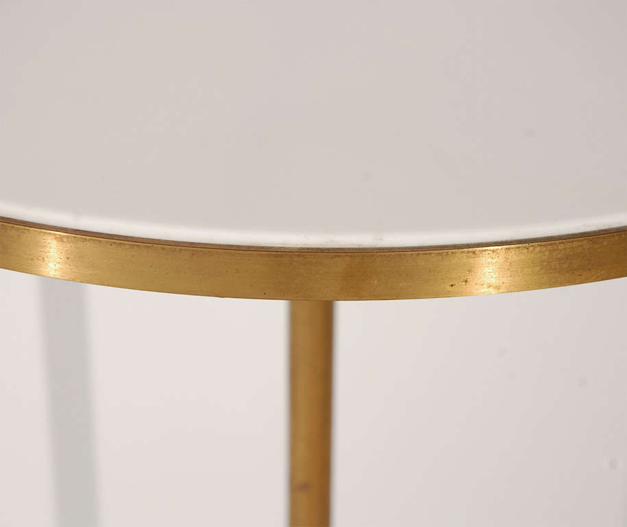 Model No. 1094 Tripod Cigarette Table by Paul McCobb 1