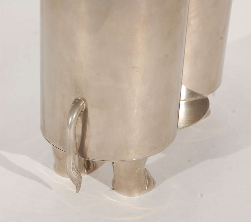 Rhinoceros Wine Bottle Holder 3