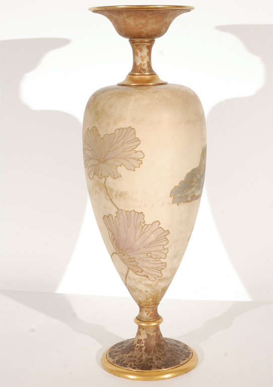 Vase by Samuel Wilson for Doulton Burslem 2