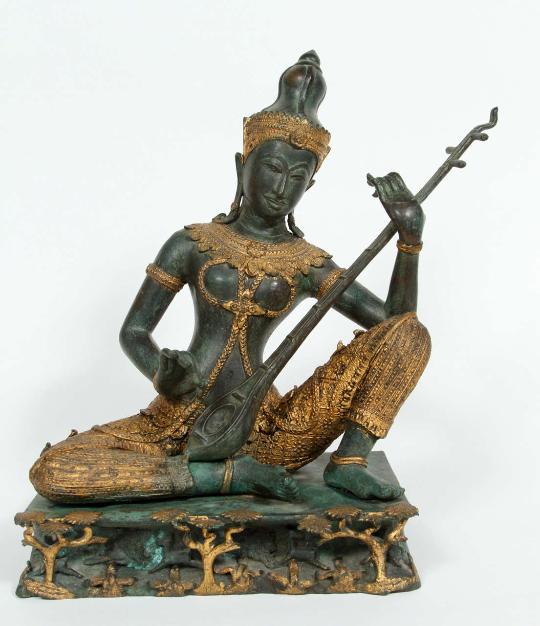 Large Bronze statue of Prince Pra Apai Manee playing a traditional Asian string instrument called 