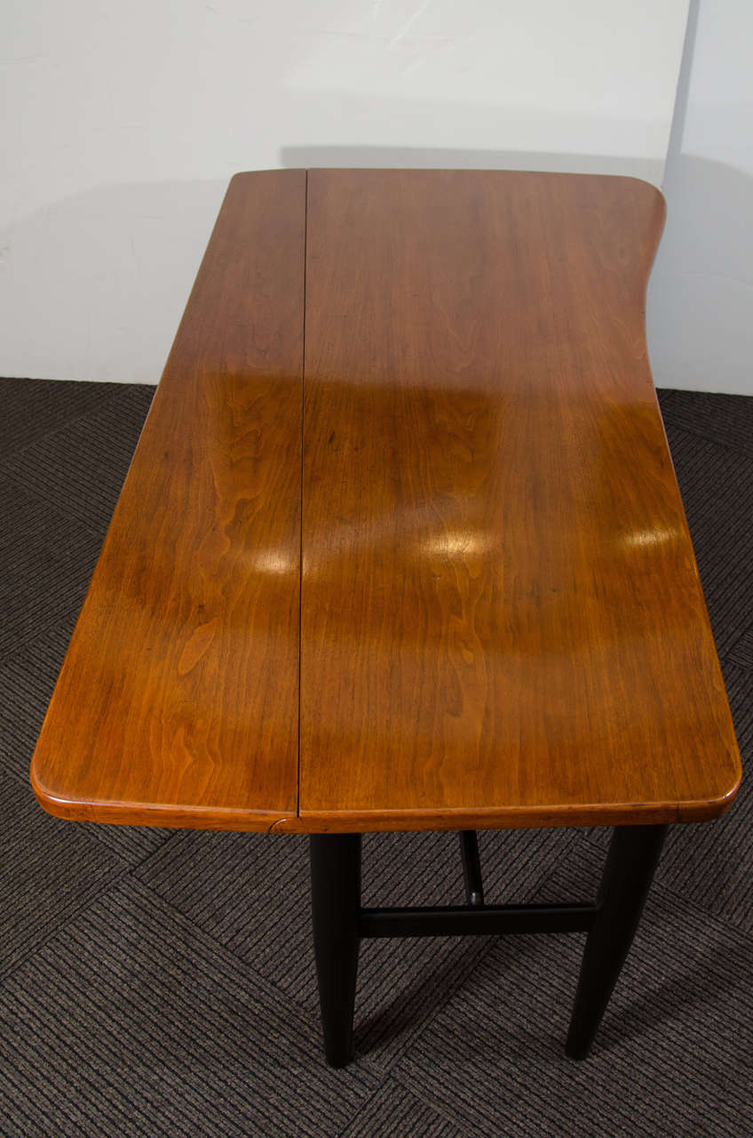 Midcentury Asymmetrical Drop Leaf Wooden Coffee or Cocktail Table by Baker In Good Condition In New York, NY