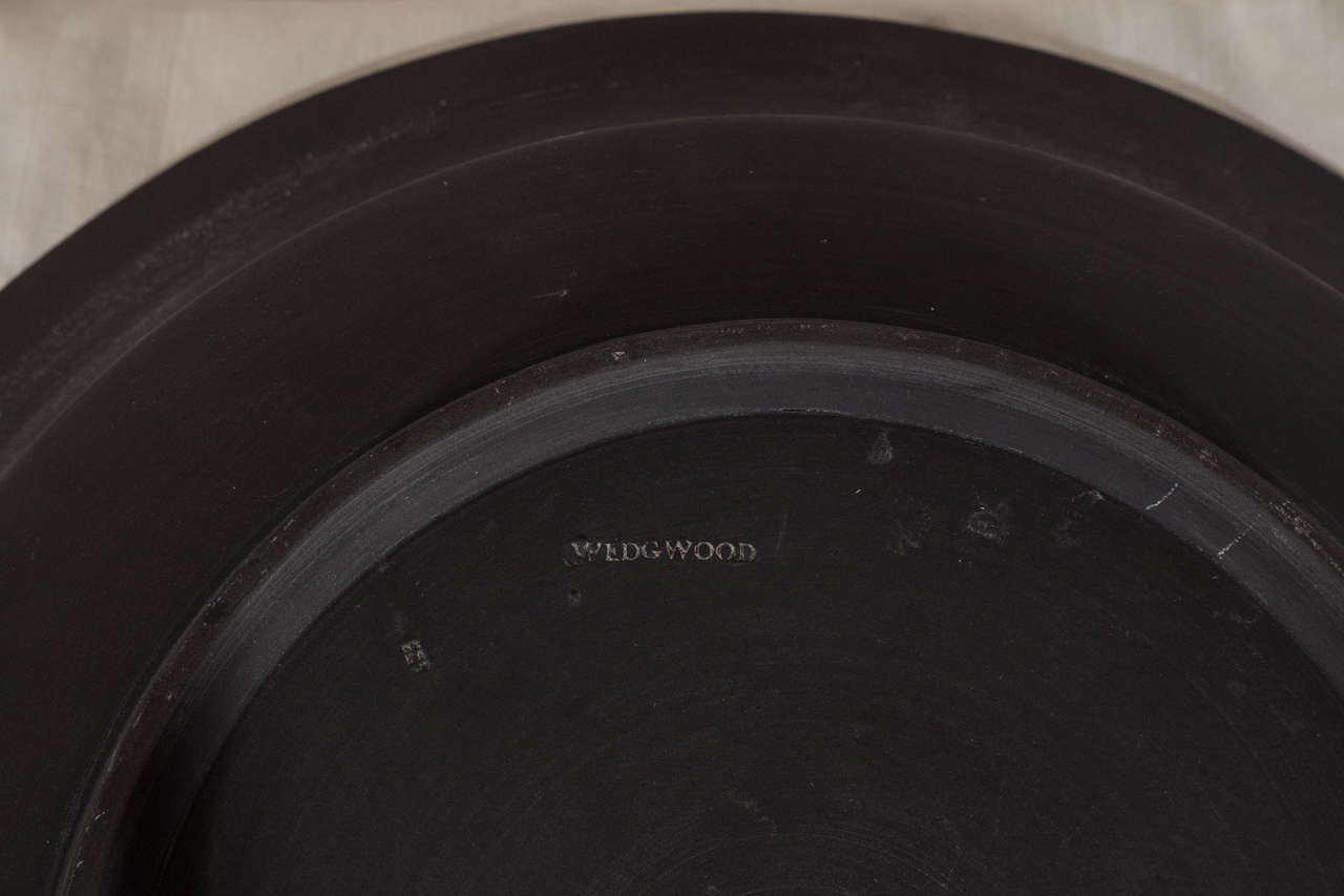 English Large Neoclassical Wedgwood Black Basalt Bowl