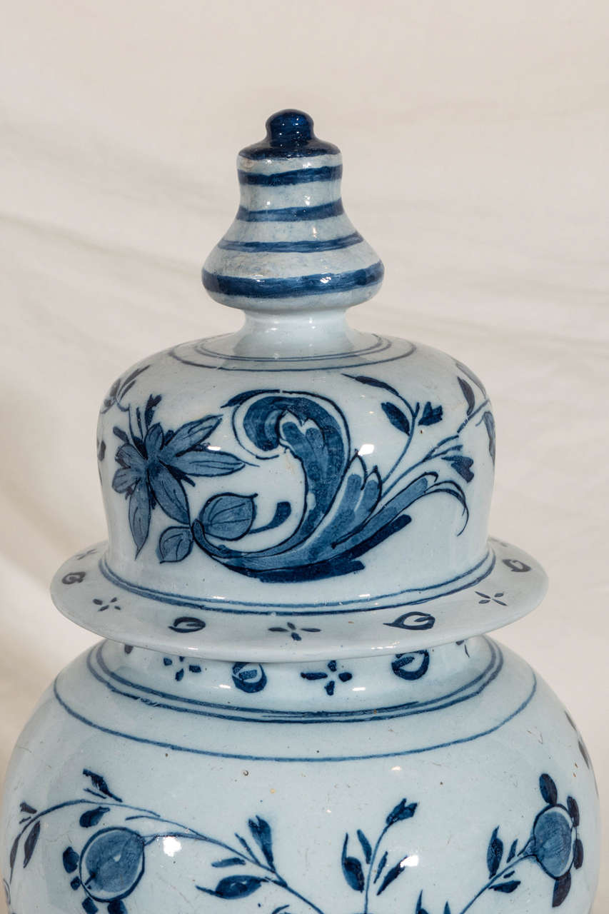 Pair of 18th Century Blue and White Dutch Delft Covered Vases 2