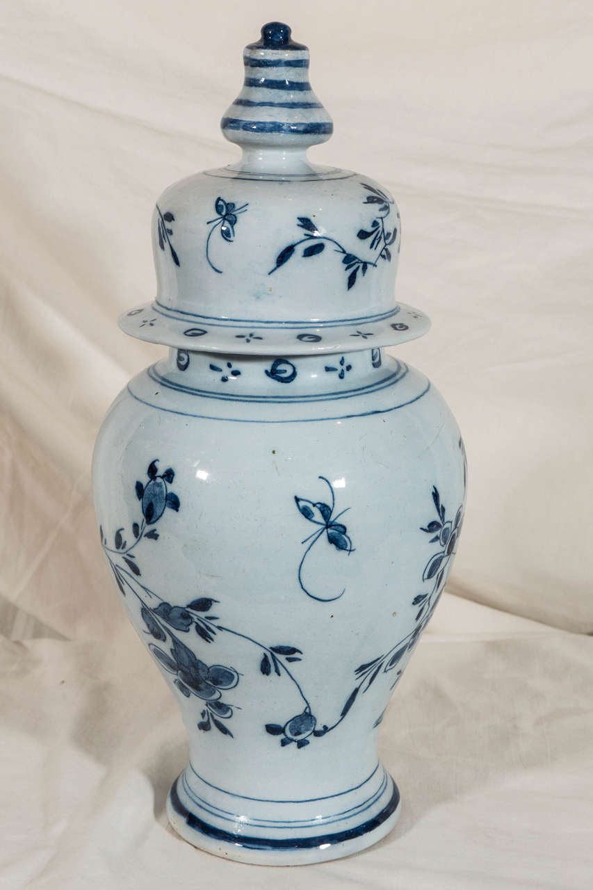 Pair of 18th Century Blue and White Dutch Delft Covered Vases 3