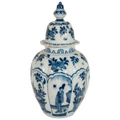 Vase néerlandais ancien en faïence de Delft bleu et blanc