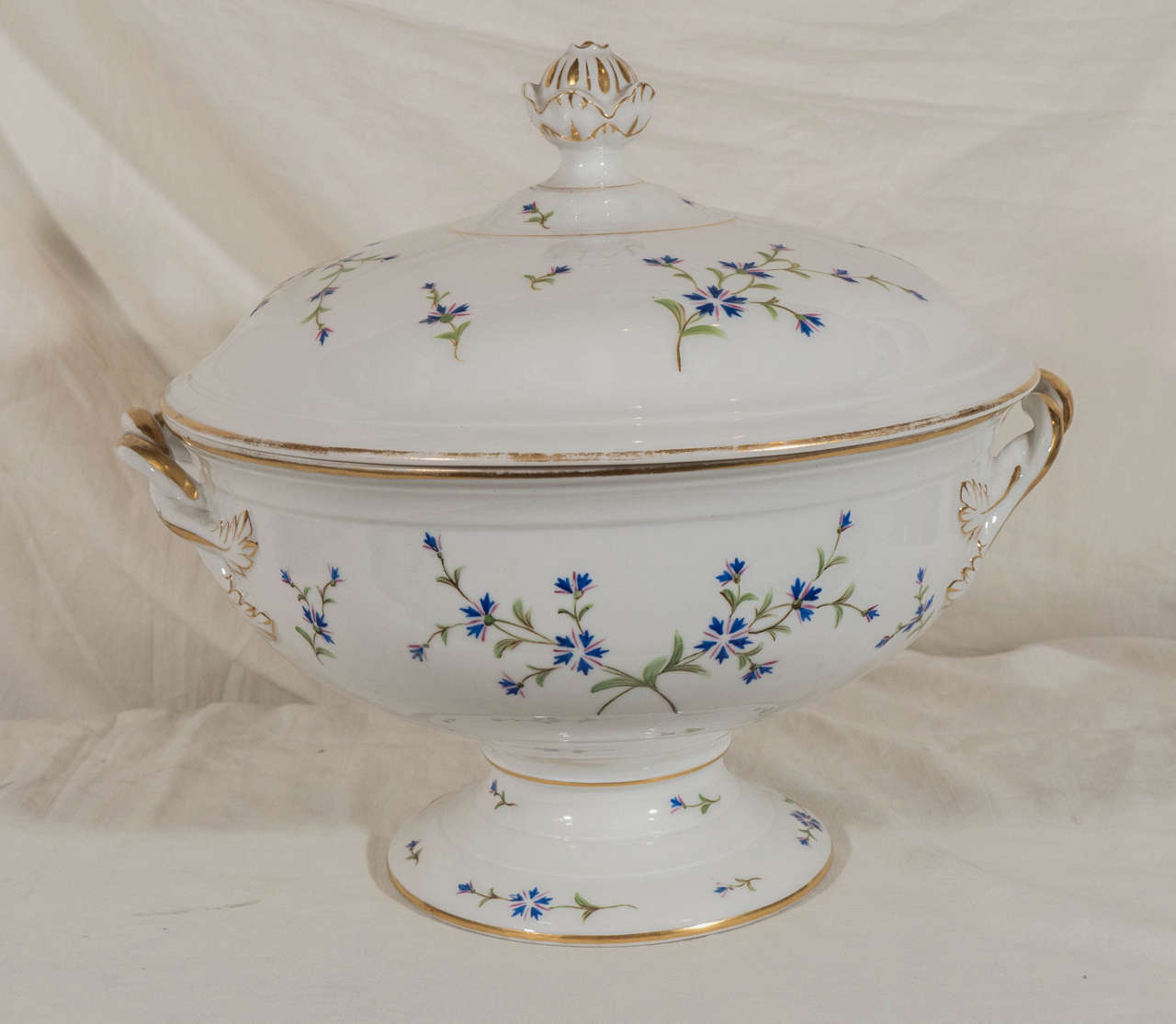 Antique French Porcelain Soup Tureen For Sale at 1stdibs