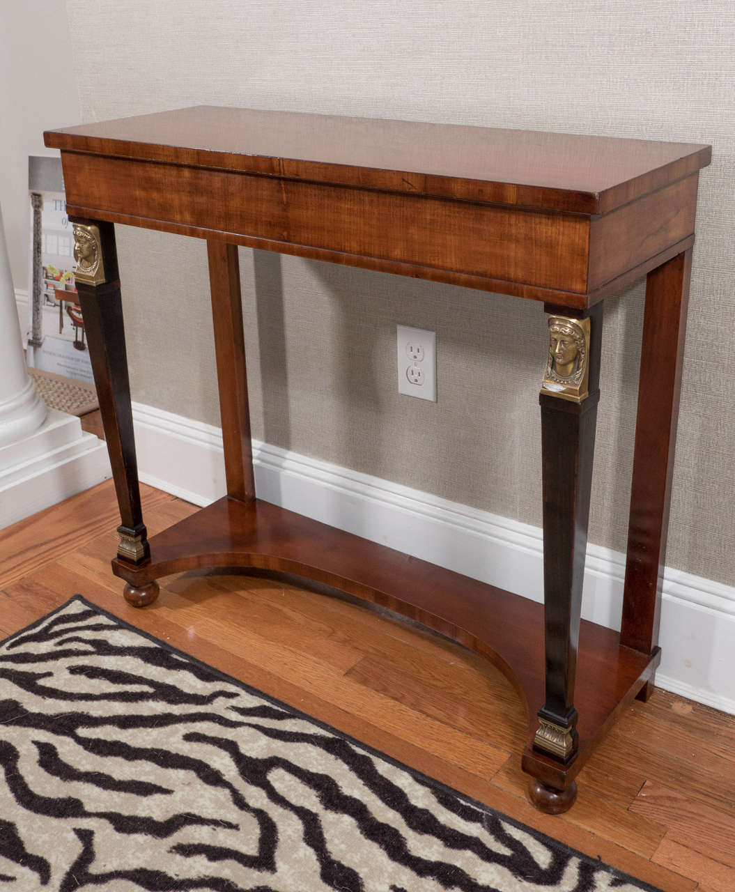 Empire Mahogany Console In Excellent Condition In New York, NY