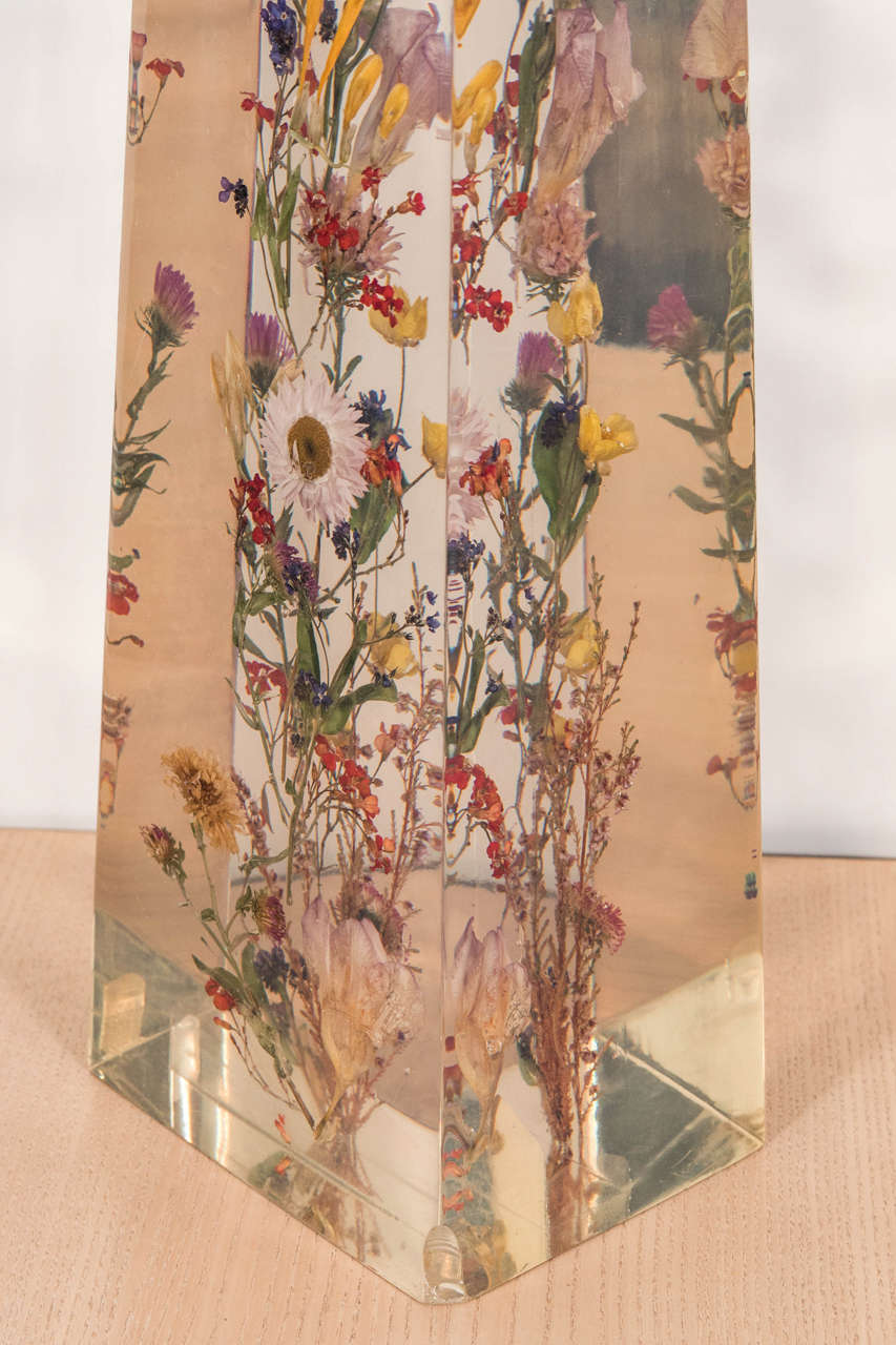 Pierre Giraudon Resin Obelisk with Flowers, 1960s, French For Sale 2