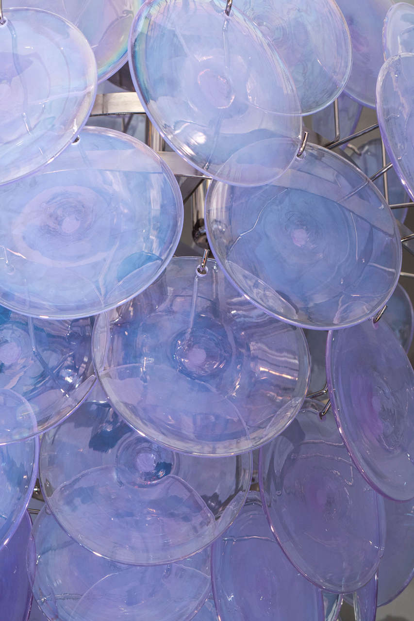 Lustre à disques irisé Alex en verre de Murano en forme de double cône Neuf - En vente à New York, NY