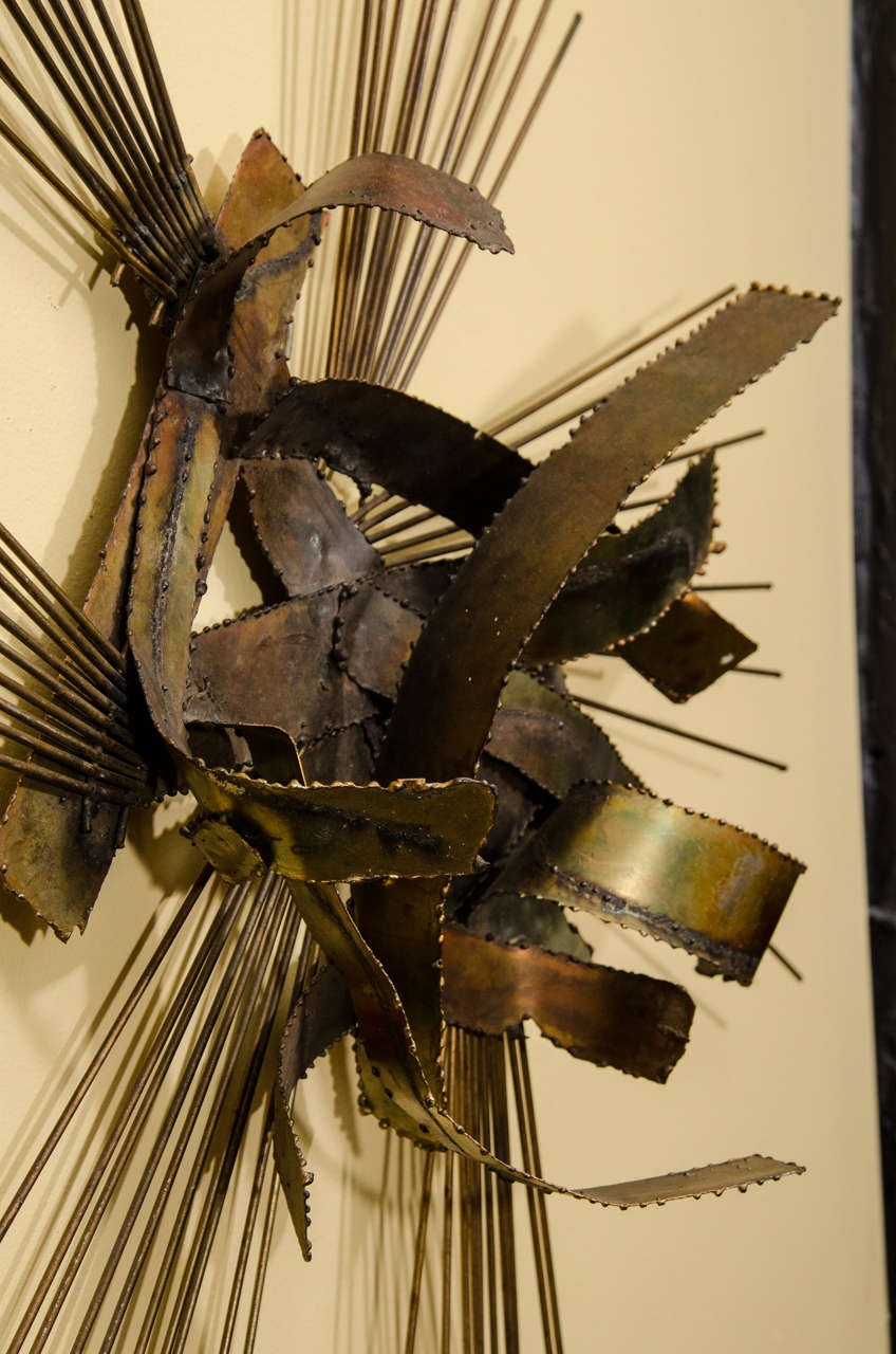 Wall Sculpture with Spray in the Manner of Tony Duquette In Good Condition For Sale In New York, NY