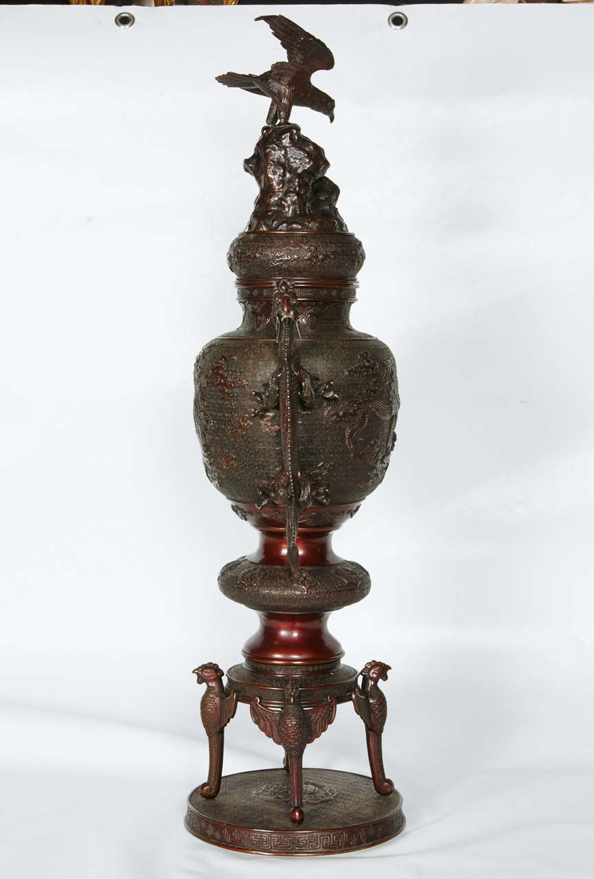 19th Vase Chinese in Bronze