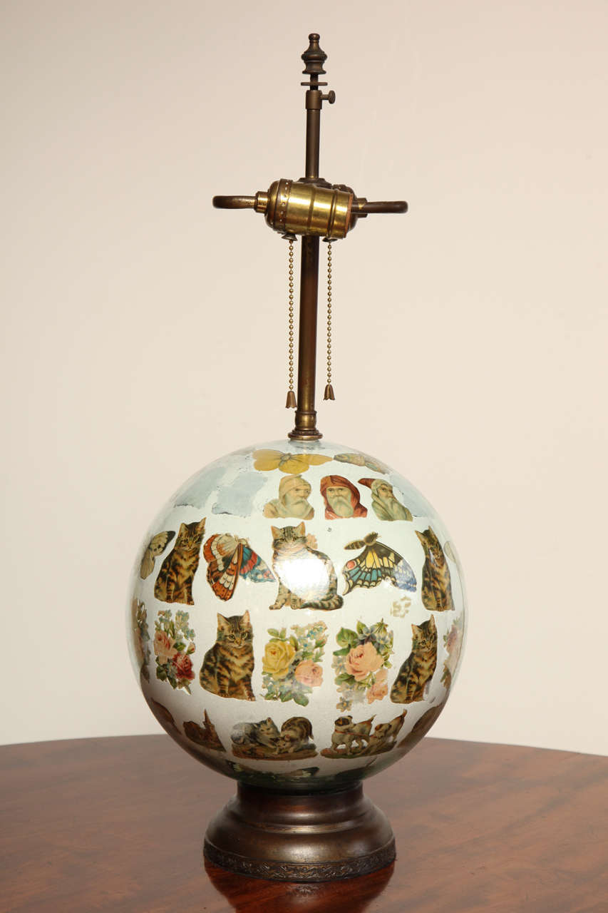 Unknown A Globe, De Coupage Lamp