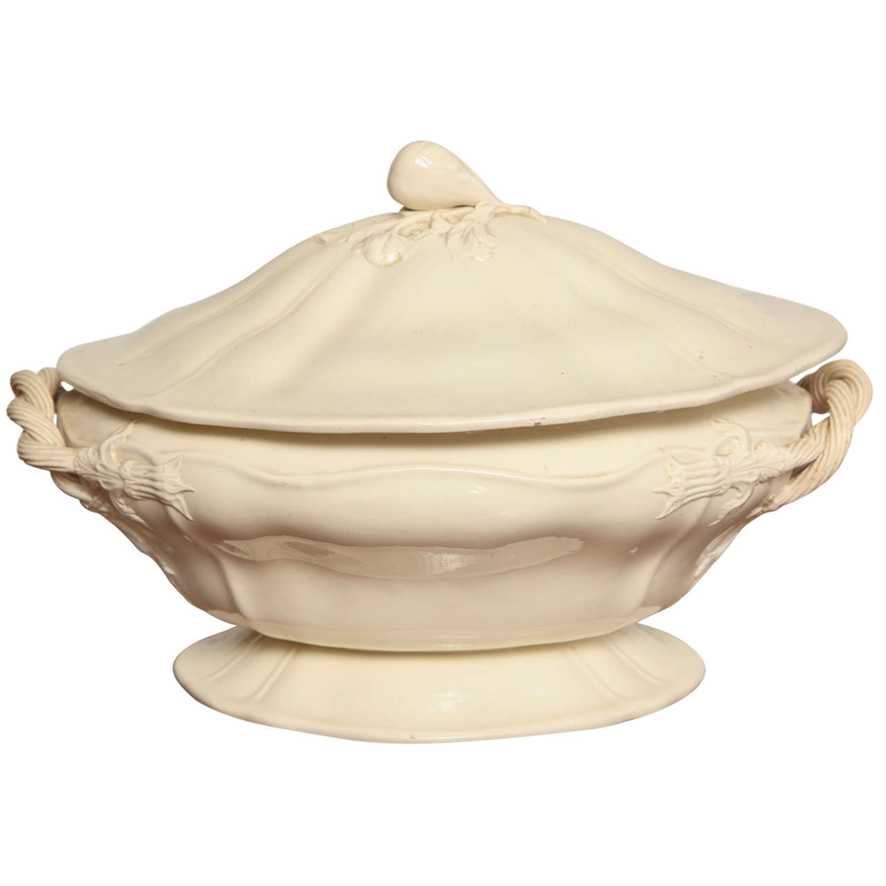 Early 19th Century Leeds Creamware Tureen For Sale