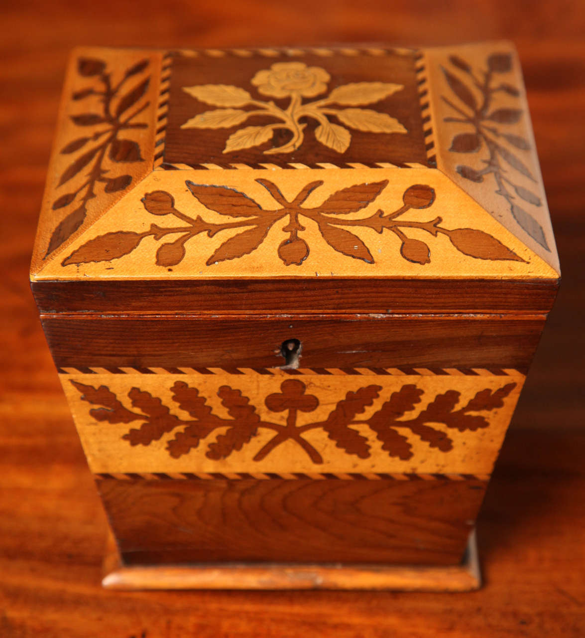 19th Century Tunbridge Ware Tea Caddy In Excellent Condition In New York, NY