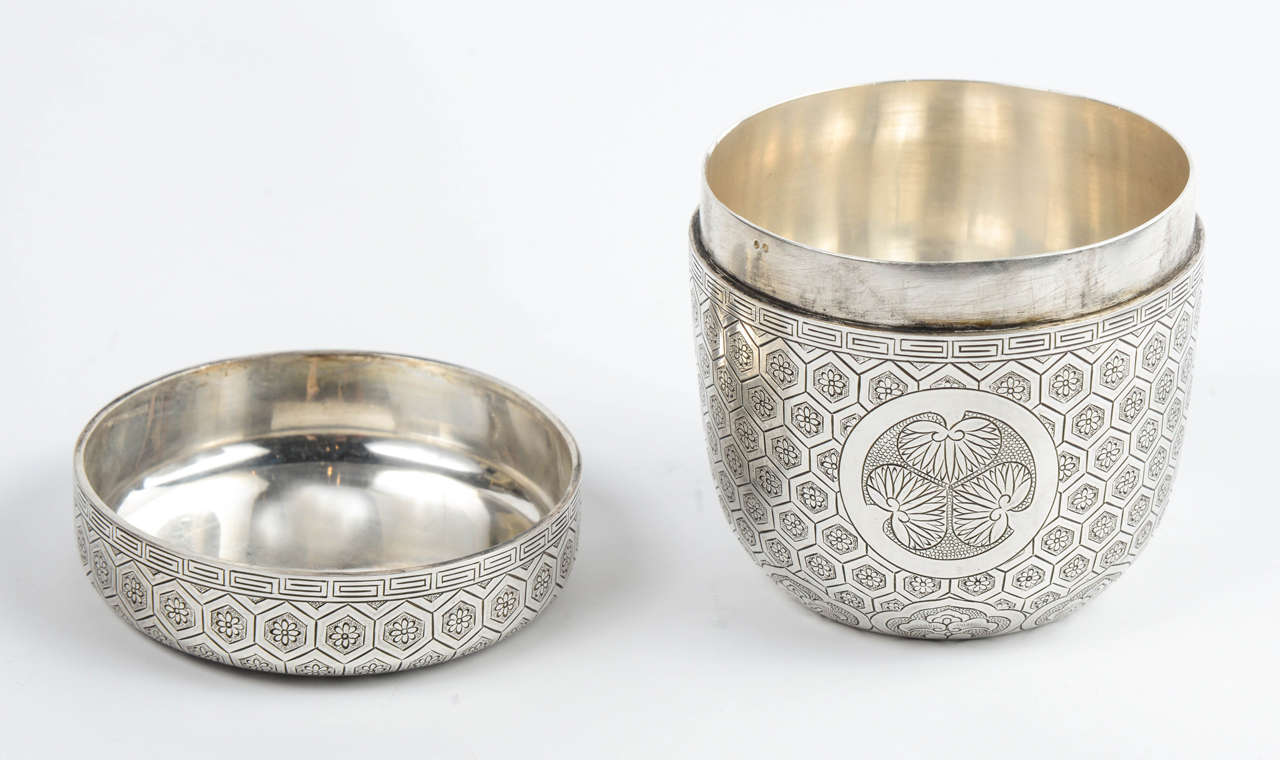 20th Century Japanese Silver Natsume, Tokugawa Mon For Sale 2