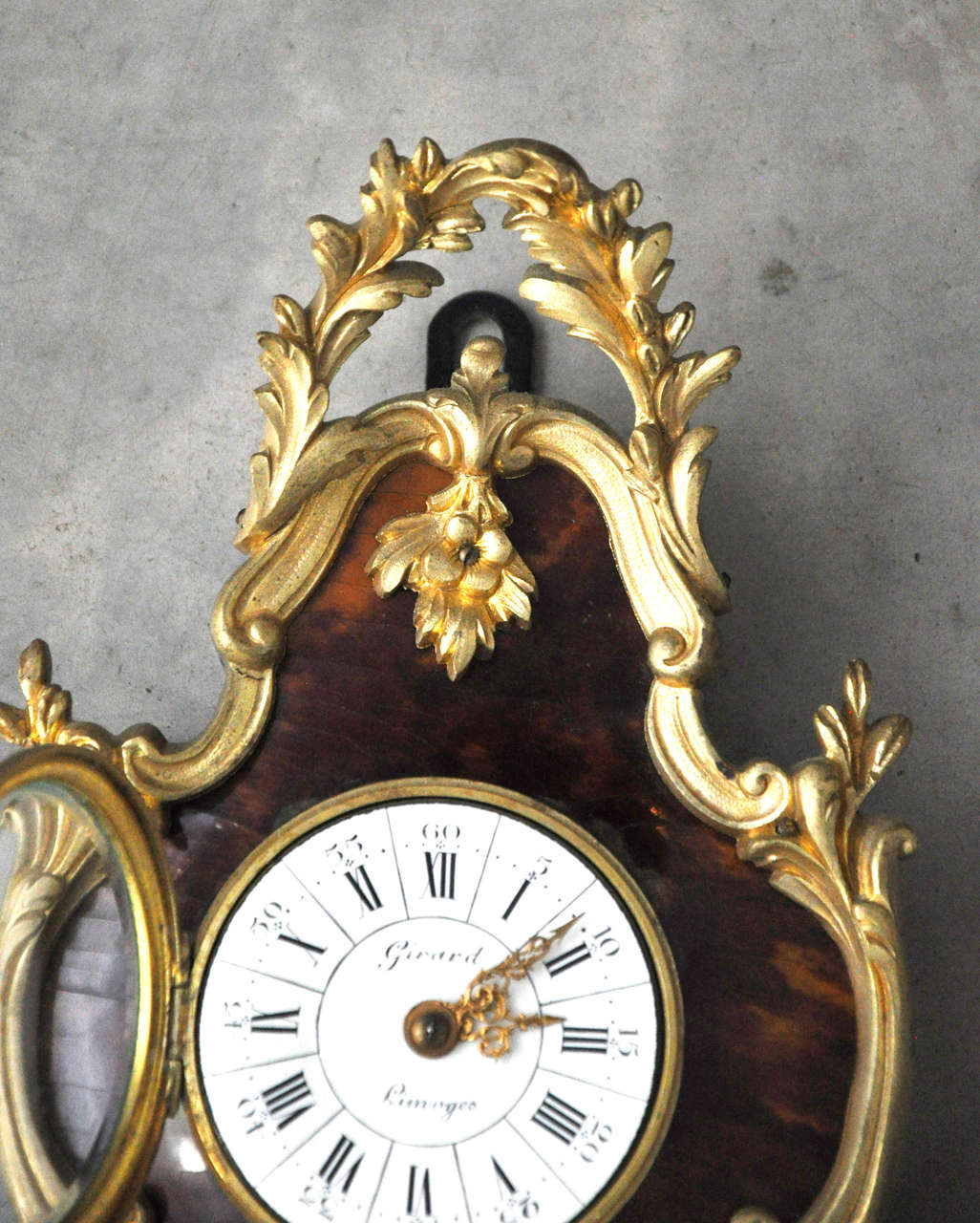 French Louis XV Style Tortoiseshell and Gilt Bronze Cartel Clock For Sale 2