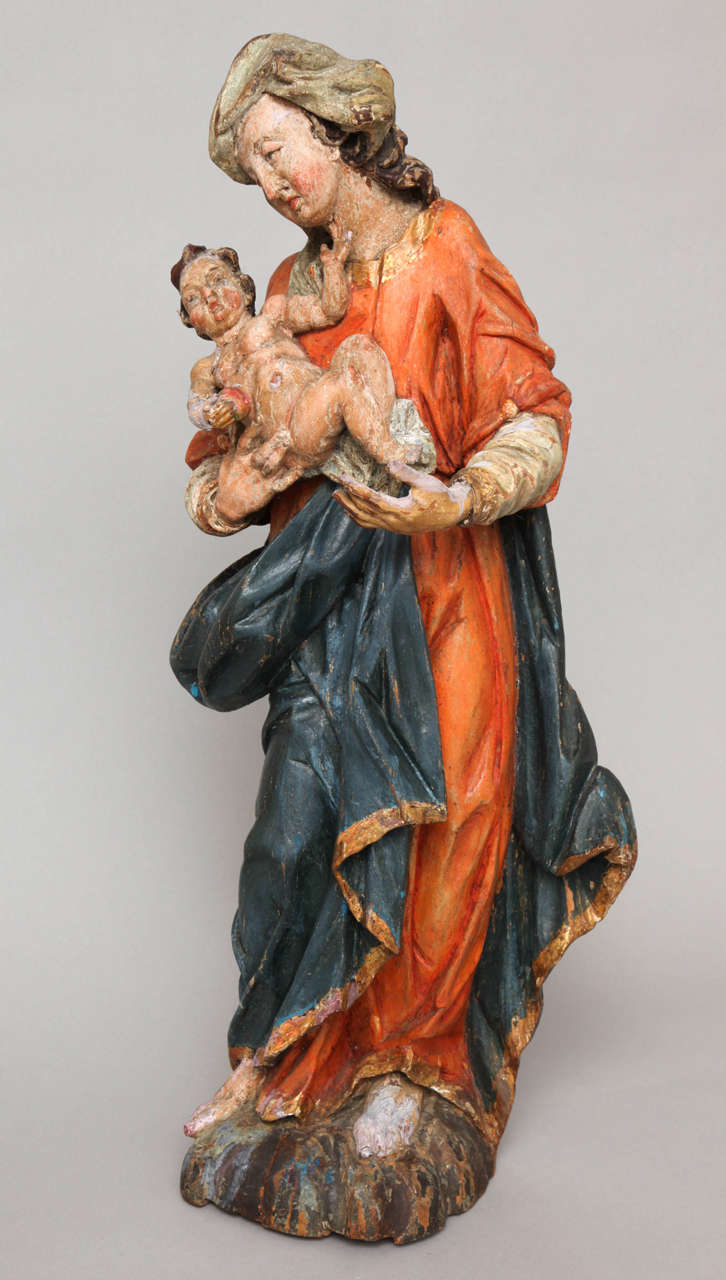 Mid-17th Century German 17th Century Sculpture of Polychrome Wood of the Madonna and Child For Sale