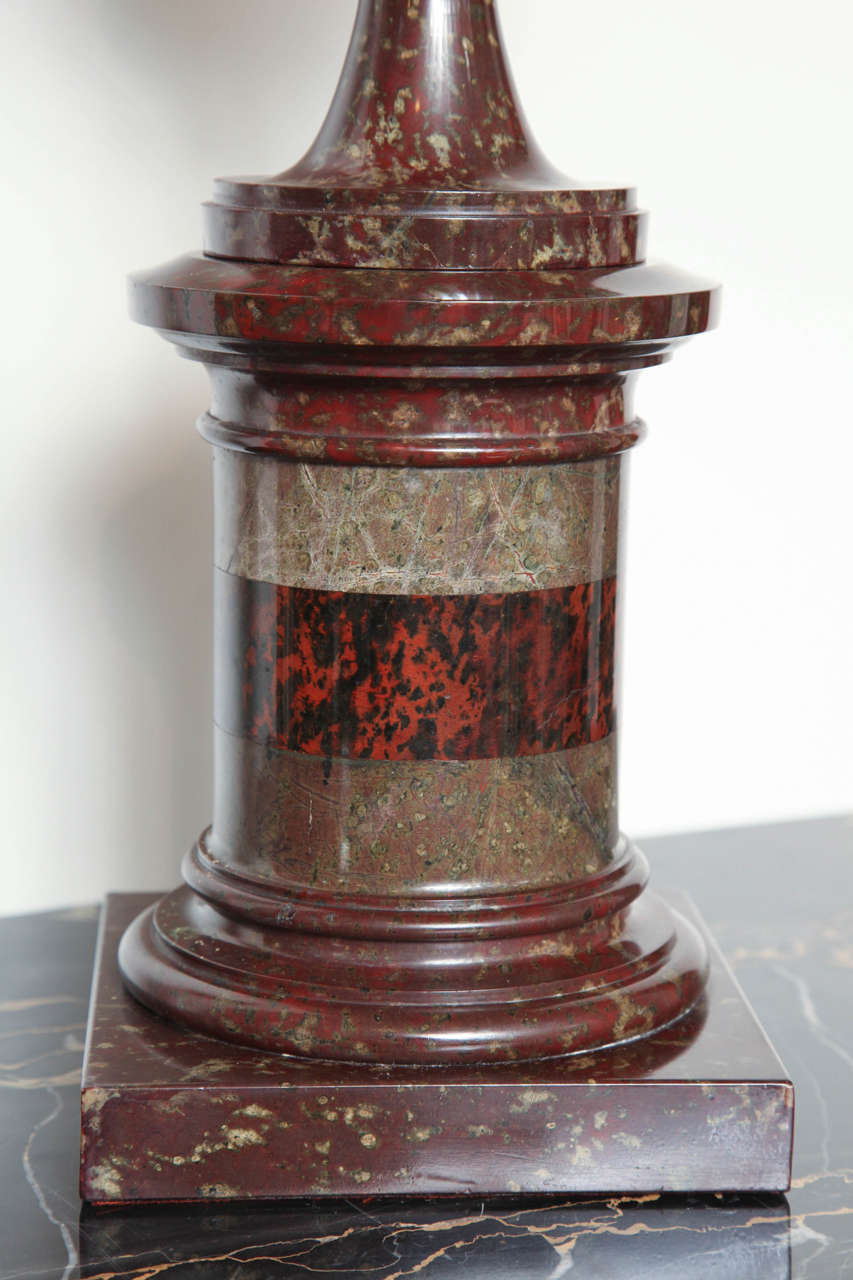 Exceptional Pair of 19th Century Serpentine Urns In Excellent Condition In New York, NY