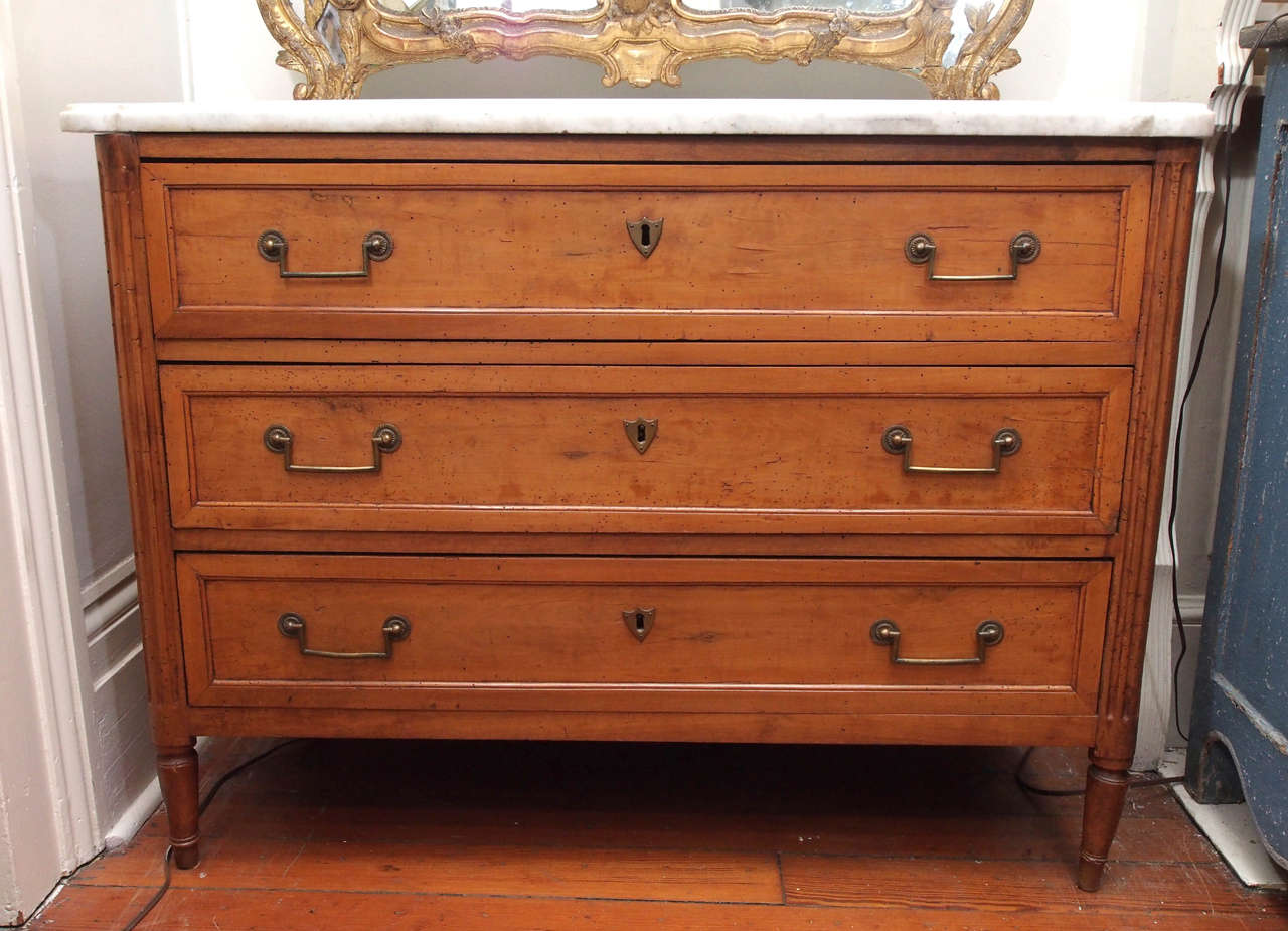 19th century Directoire style  cherry wood 3 drawers commode with 1.5