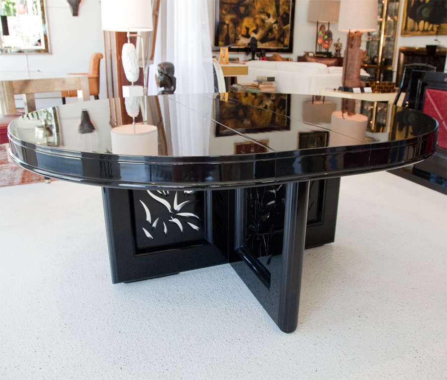 Lacquered Dining Table and Chairs by James Mont 3