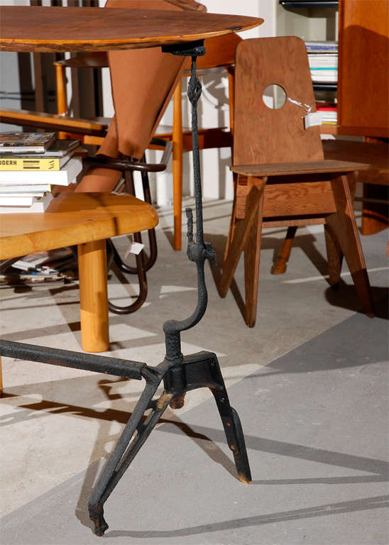 Iron and Walnut Console Table In Good Condition For Sale In Los Angeles, CA