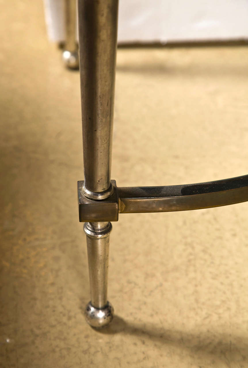 Vintage Hollywood Regency Style Coffee Table In Good Condition In Manhasset, NY