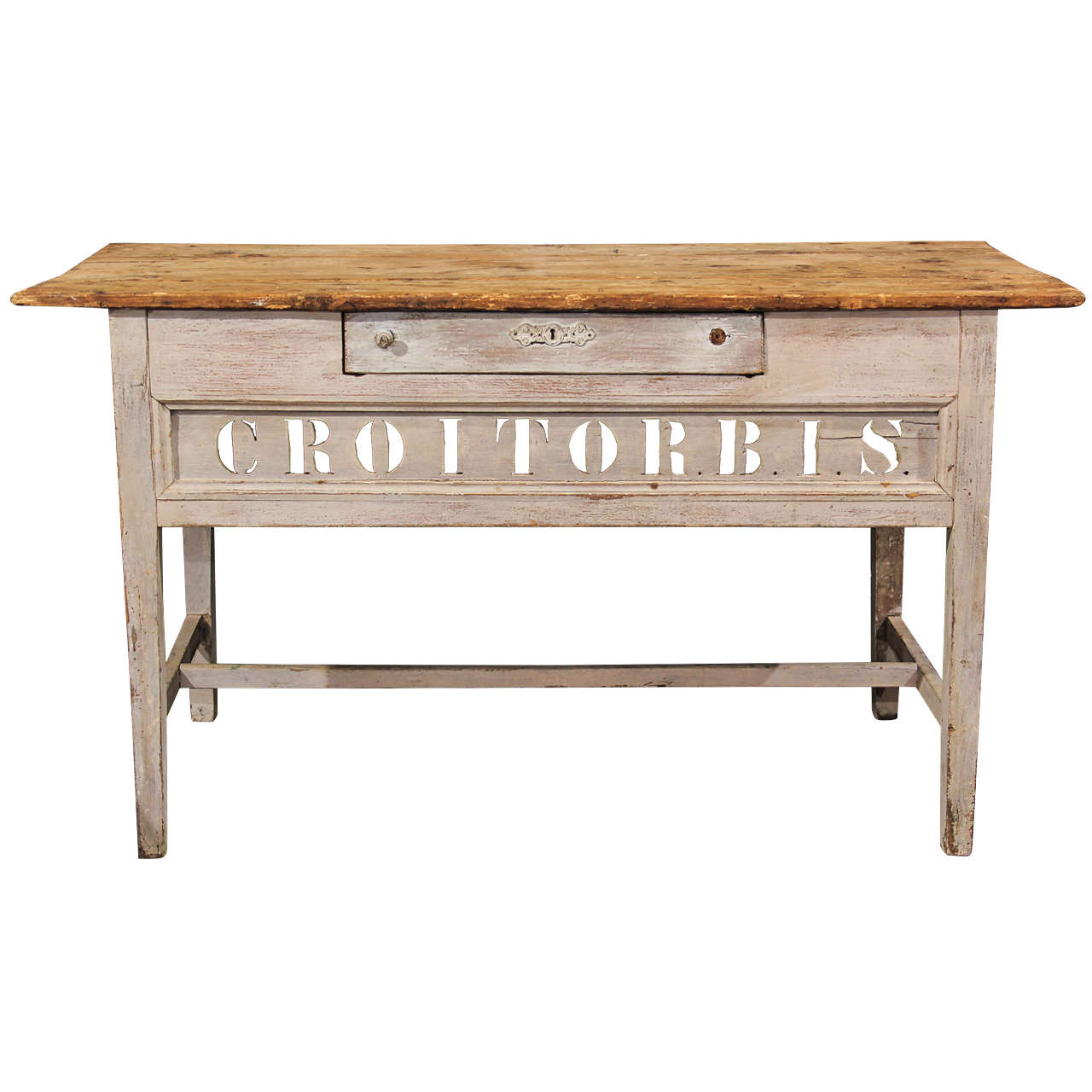 lovely swedish table For Sale