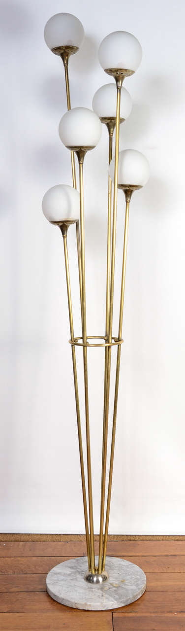 Very nice 1960s Alberello floor lamp, made of a marble foot, metal arms and opaque white glass.