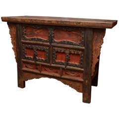 Q'ing Dynasty Shanxi Three-Drawer Lacquered Altar Coffer with Iron Trim