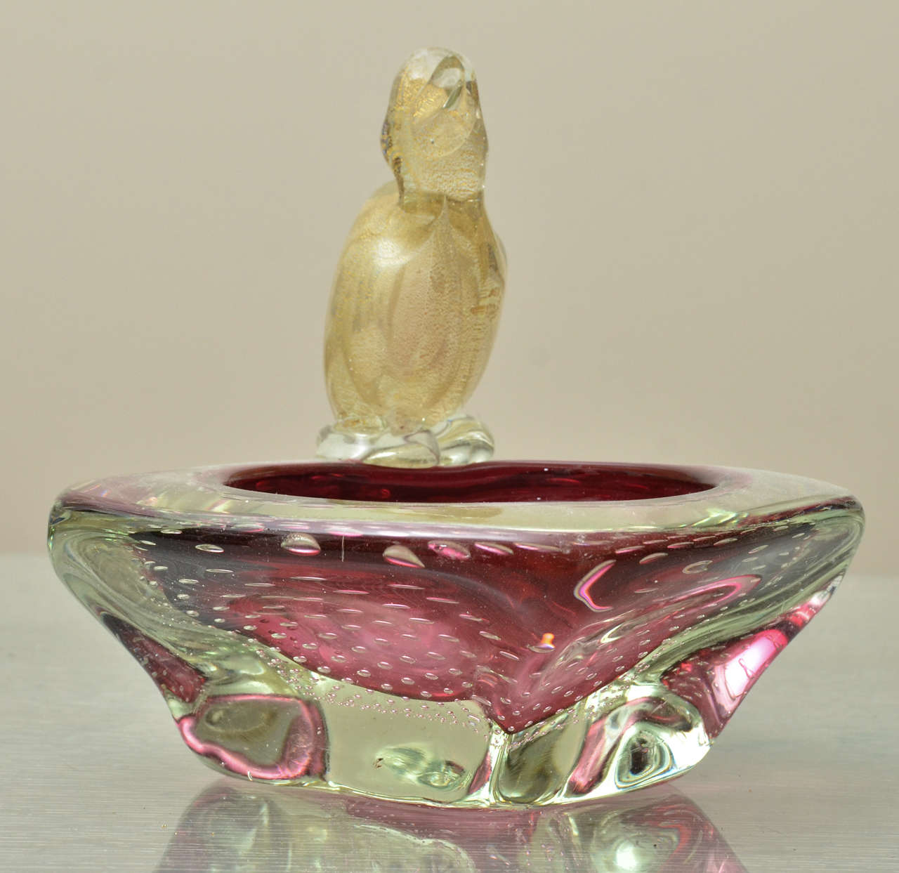 Seguso Murano Glass Bowl with Bird Decoration For Sale 2