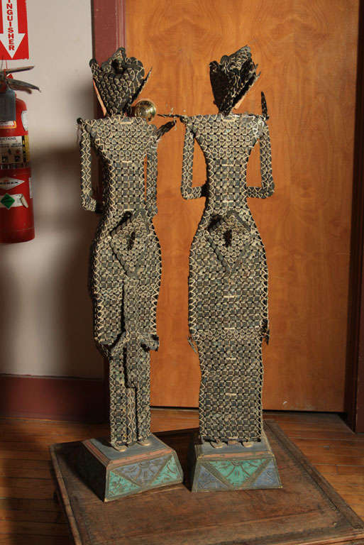 Pair  of  Wedding  Dolls  From  Bali,  Indonesia For Sale 4