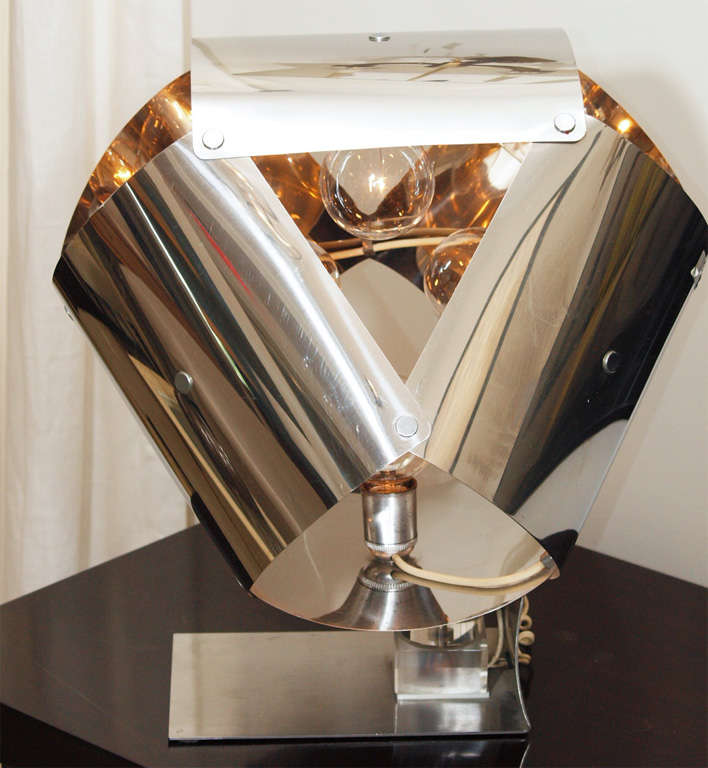 SALE Sculptural  Table Lamp in Chromed Metal For Sale 4