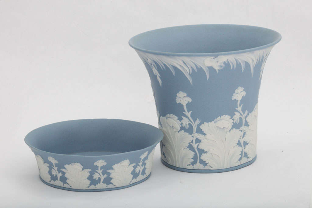 19th Century Wedgwood Blue And White Jasper Flower Pot and Underplate For Sale