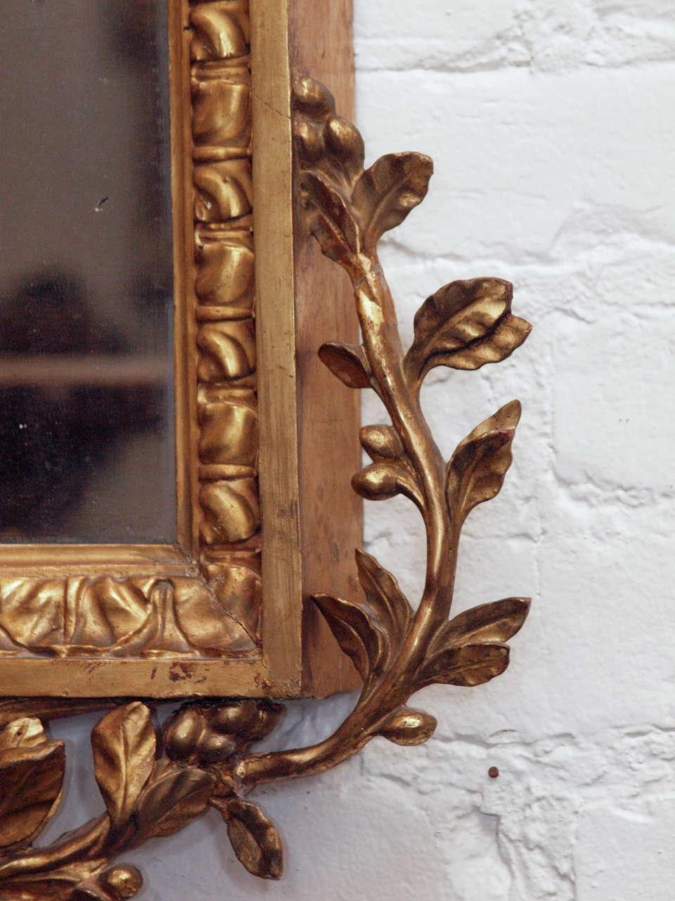 Wood Italian Louis XV Giltwood Mirror For Sale
