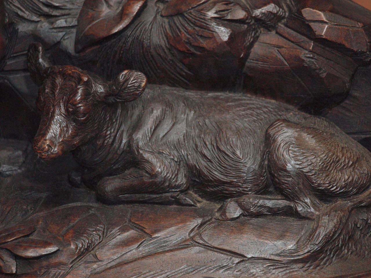 Exceptional Black Forest Bovine Group Carving 2