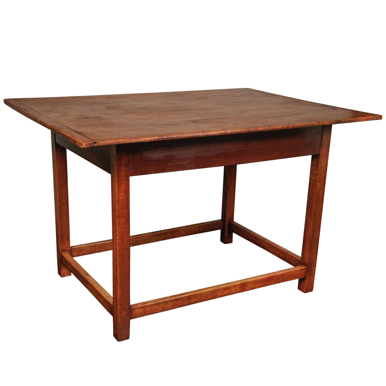 Colonial American "Tavern Table" in Tiger Maple For Sale