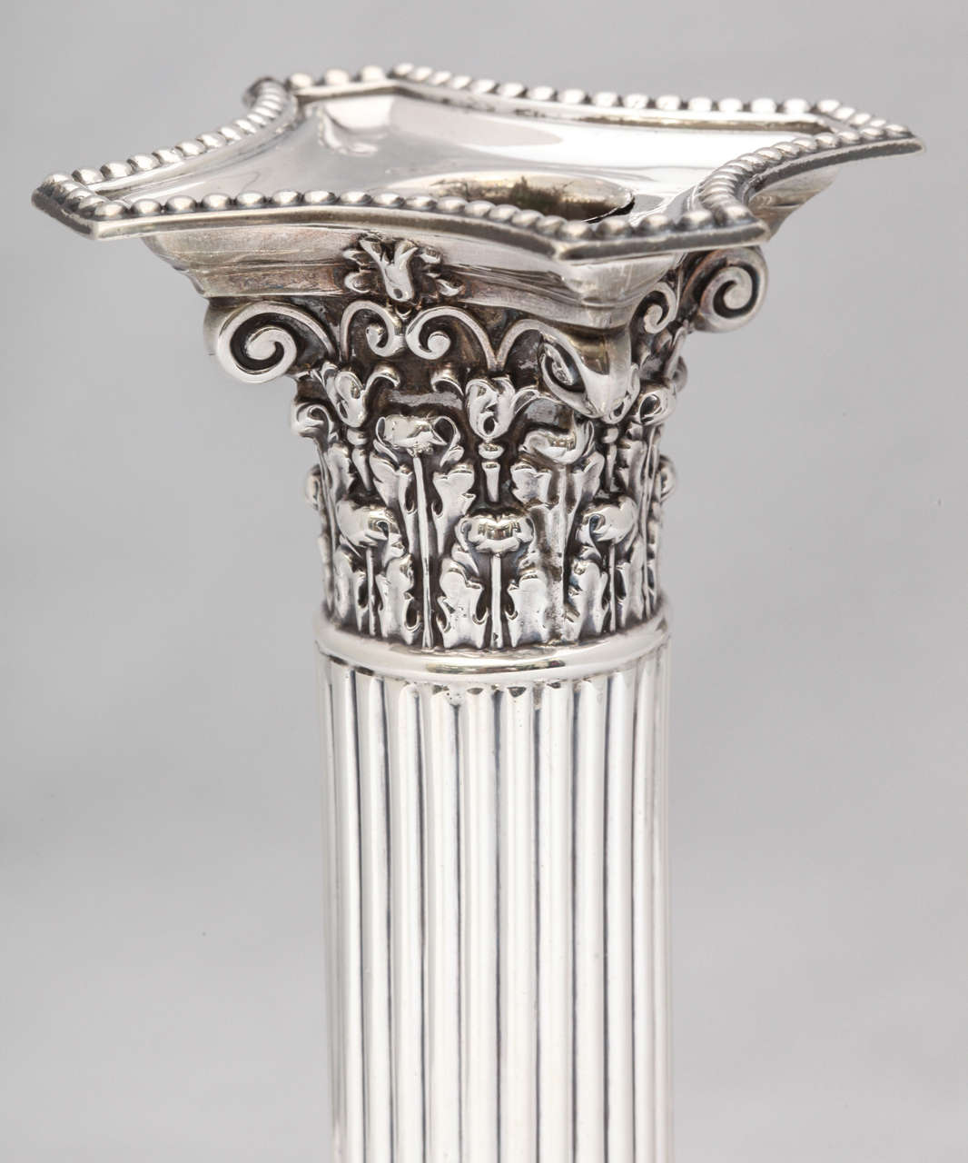 Pair of Neoclassical Sterling Silver Corinthian Column-Form Candlesticks In Excellent Condition In New York, NY