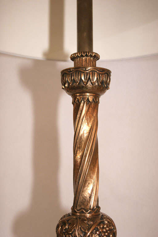 Pair of French Art Deco Bronze Table Lamps In Excellent Condition For Sale In New York, NY