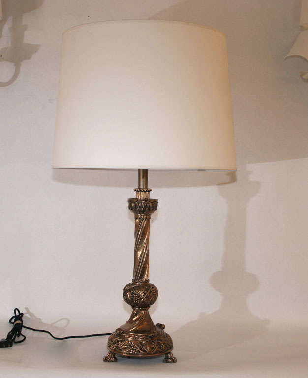 Patinated Pair of French Art Deco Bronze Table Lamps For Sale